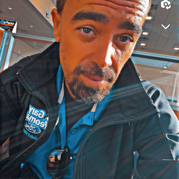 Meet your Posher, Bryan - Picture 3 of 4